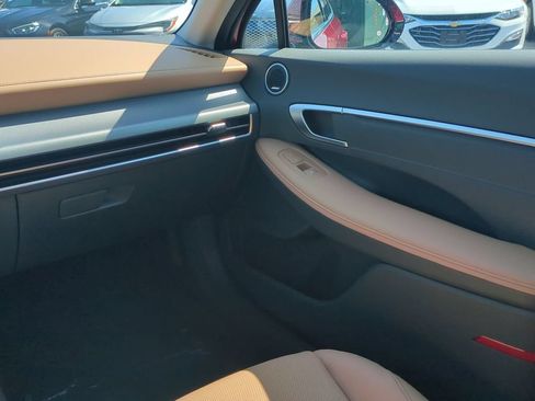 New 2026 Hyundai Sonata Limited FWD image 18