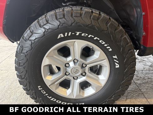 Used 2018 Toyota 4Runner SR5 image 10