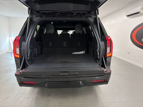 New 2027 Ford Expedition Max Platinum w/ Stealth Performance Package AWD/4WD image 7