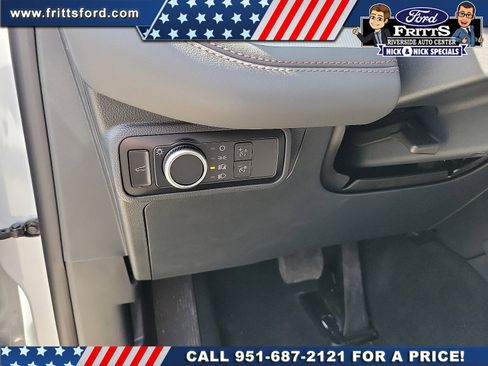 New 2026 Ford Explorer Active image 13