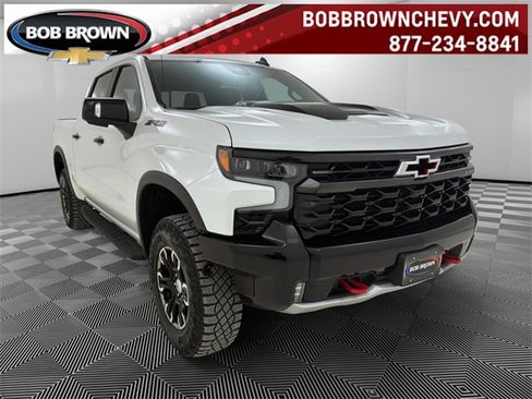 Used 2023 Chevrolet Silverado 1500 ZR2 w/ Technology Package image 1