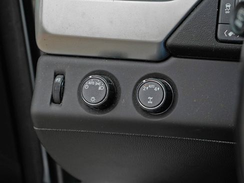 Used 2019 Chevrolet Tahoe LT image 16