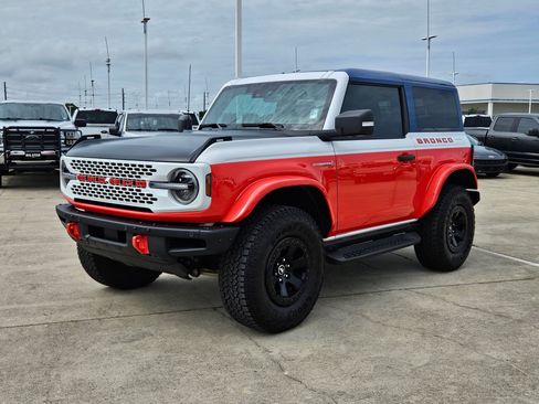 Certified 2025 Ford Bronco Stroppe Edition AWD/4WD image 10