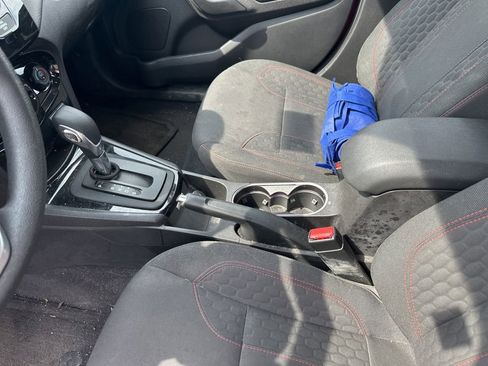 Used 2017 Ford Fiesta SE w/ Equipment Group 201A FWD image 17