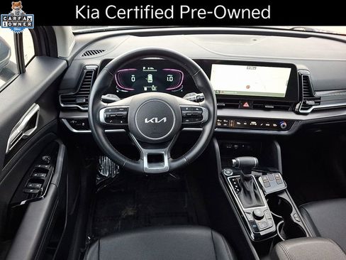 Certified 2025 Kia Sportage EX image 12