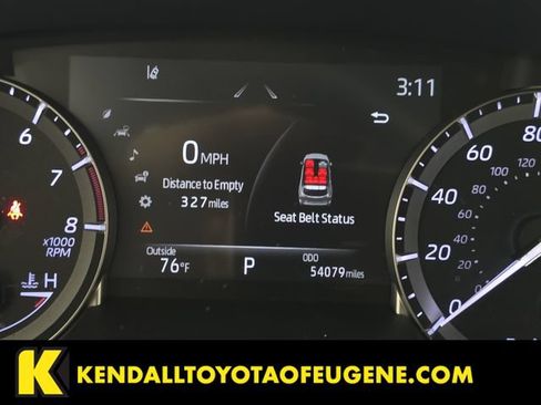 Used 2022 Toyota Highlander XLE AWD/4WD image 15