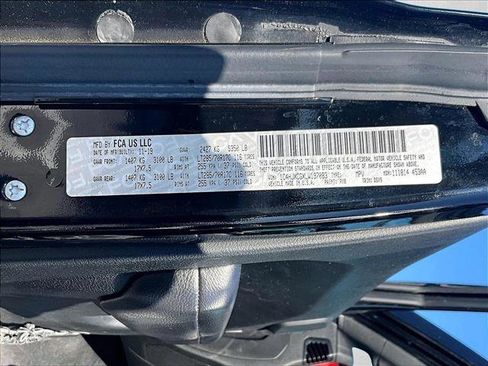 Used 2020 Jeep Wrangler Rubicon w/ LED Lighting Group image 29