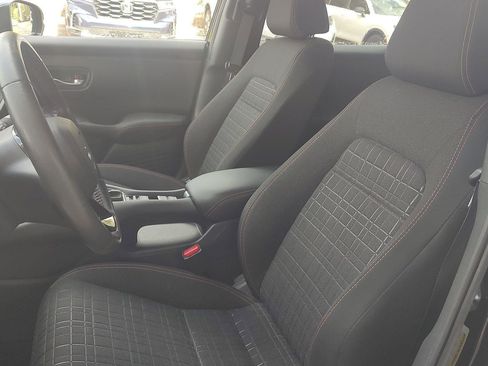 Used 2024 Honda HR-V Sport image 2