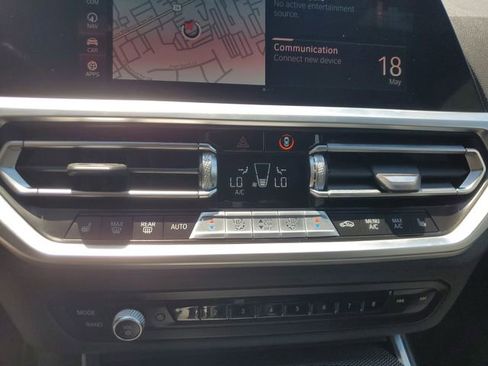 Used 2022 BMW M4 xDrive Competition w/ Parking Assistance Package AWD/4WD image 19