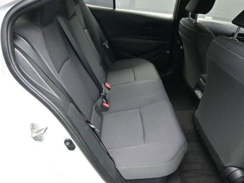 Certified 2025 Toyota Corolla LE image 22