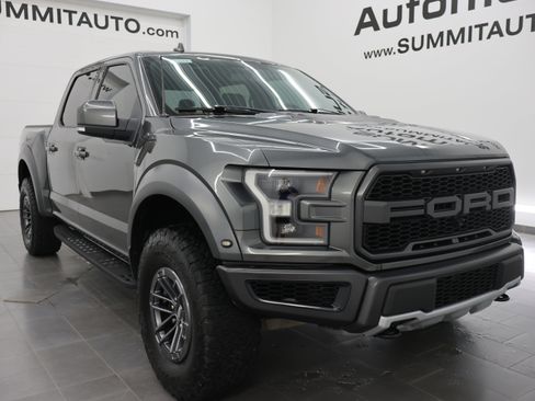 Used 2019 Ford F150 Raptor w/ Equipment Group 802A Luxury AWD/4WD image 2