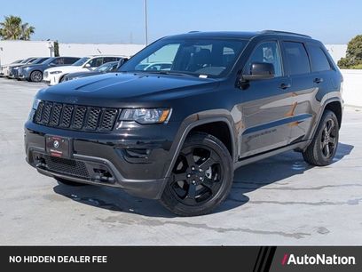Used 2019 Jeep Grand Cherokee Laredo