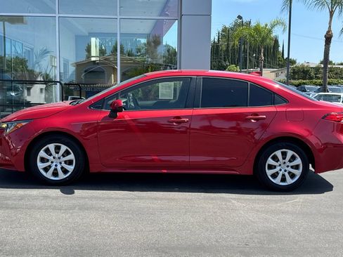 Certified 2020 Toyota Corolla LE FWD image 9