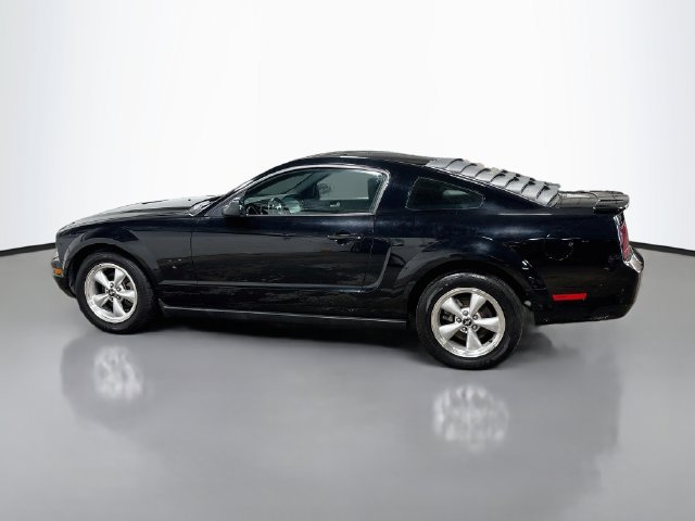 Used 2007 Ford Mustang Coupe RWD image 10