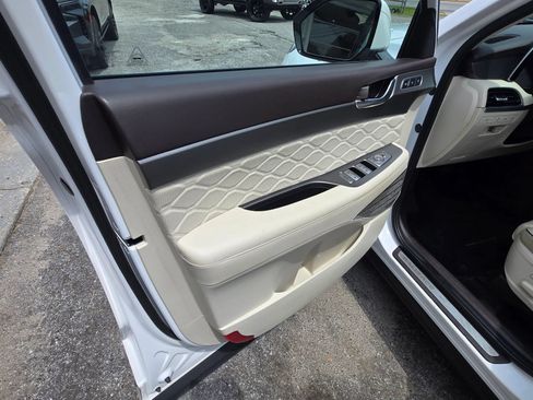 Used 2020 Hyundai Palisade Limited FWD image 10