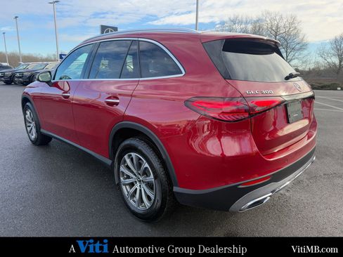 Certified 2025 Mercedes-Benz GLC 300 4MATIC image 6
