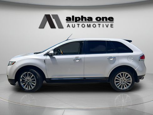 Used 2014 Lincoln MKX FWD w/ Equipment Group 102A image 8