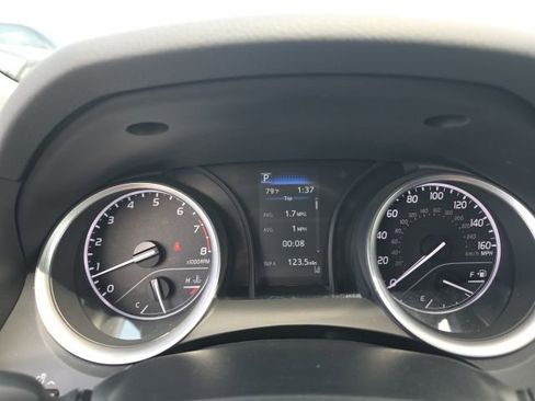 Used 2023 Toyota Camry LE image 18