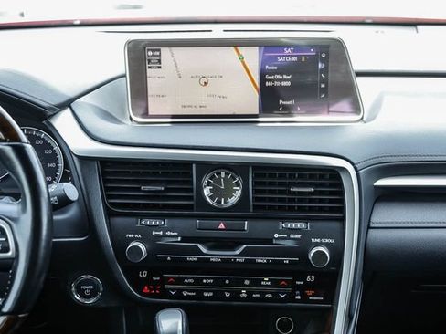 Used 2018 Lexus RX 450hL Premium w/ Premium Package AWD/4WD image 13
