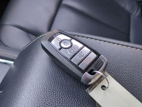 Used 2022 Ford Expedition Max XLT image 42