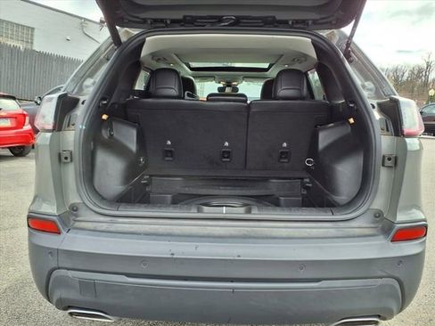 Certified 2020 Jeep Cherokee Latitude Lux w/ Comfort/Convenience Group image 12