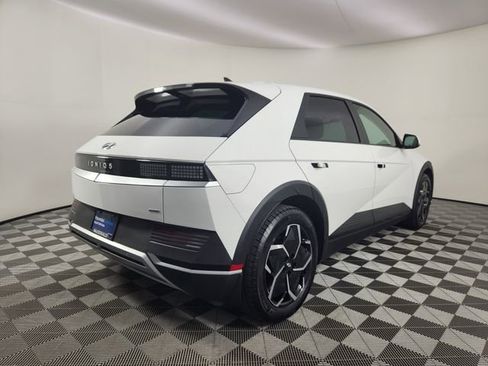 Certified 2024 Hyundai Ioniq 5 SEL image 6