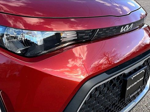 Certified 2024 Kia Soul LX w/ Option Group 015 image 28