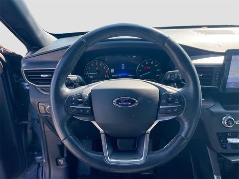 Used 2020 Ford Explorer Limited image 13