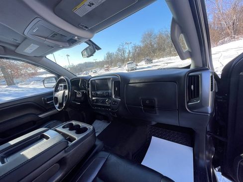 Certified 2018 Chevrolet Silverado 1500 LT w/ All Star Edition image 11