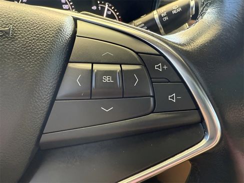 Used 2019 Cadillac XT5 image 27