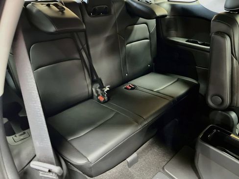 Used 2024 Nissan Pathfinder SL w/ SL Premium Package AWD/4WD image 29