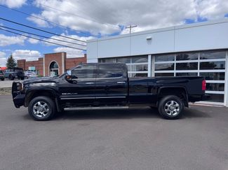 Used 2019 GMC Sierra 3500 Denali w/ Duramax Plus Package AWD/4WD video 2