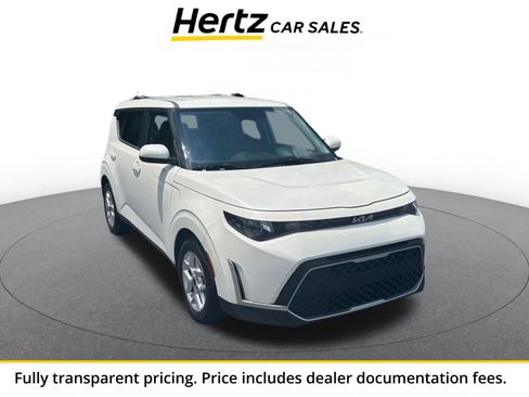 Used 2025 Kia Soul LX w/ LX Technology Package FWD image 1