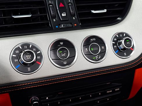 Used 2014 BMW Z4 sDrive35i image 24