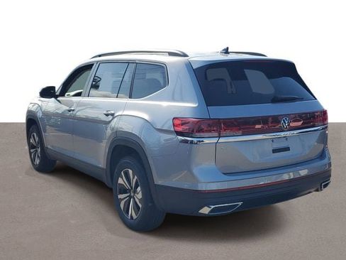 New 2026 Volkswagen Atlas SE FWD image 3
