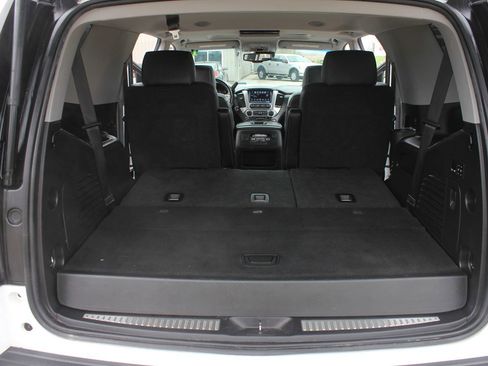 Used 2018 GMC Yukon SLT AWD/4WD image 46
