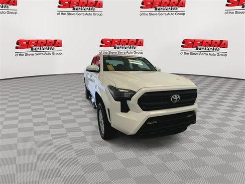 Used 2024 Toyota Tacoma SR5 image 4