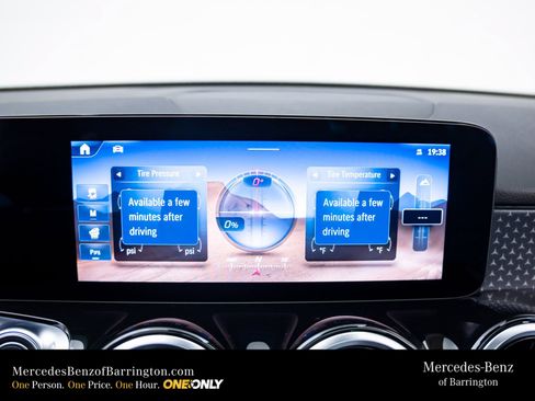 New 2026 Mercedes-Benz GLB 250 4MATIC image 31