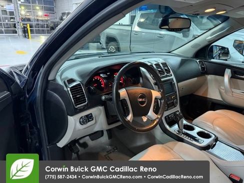 Used 2011 GMC Acadia SLT AWD/4WD image 10