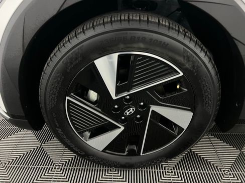 Used 2025 Hyundai Ioniq 5 SEL image 10