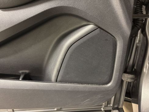 Used 2021 Ford Edge SE image 20