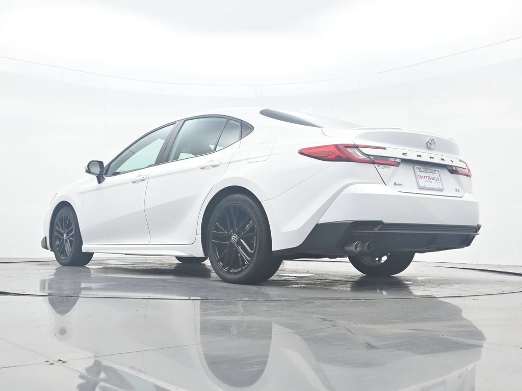Used 2025 Toyota Camry SE FWD image 36