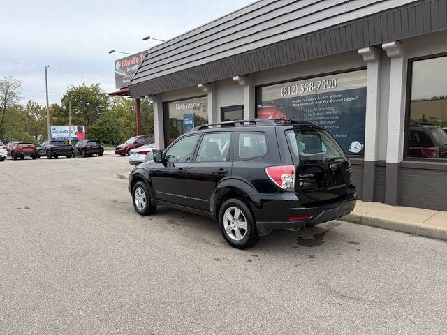 Used 2012 Subaru Forester 2.5X w/ Alloy Wheel Pkg AWD/4WD image 3