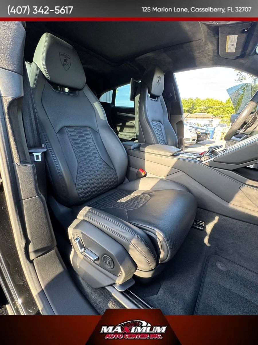 Used 2019 Lamborghini Urus AWD/4WD image 12