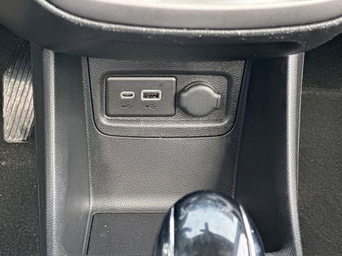 Used 2021 Chevrolet Spark ACTIV image 15