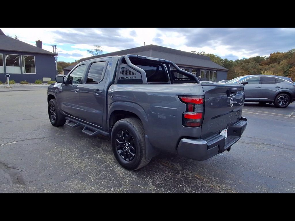 Certified 2023 Nissan Frontier SV w/ Midnight Edition Package AWD/4WD image 5