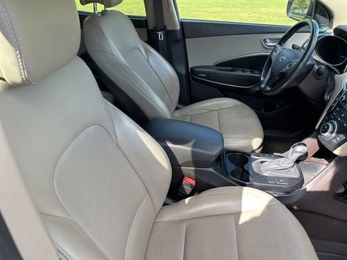 Used 2017 Hyundai Santa Fe Sport AWD/4WD image 24