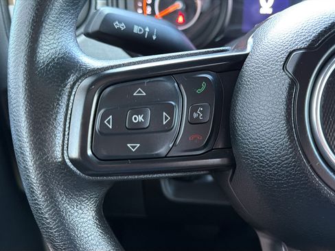 Used 2025 Jeep Wrangler Unlimited Sport AWD/4WD image 17