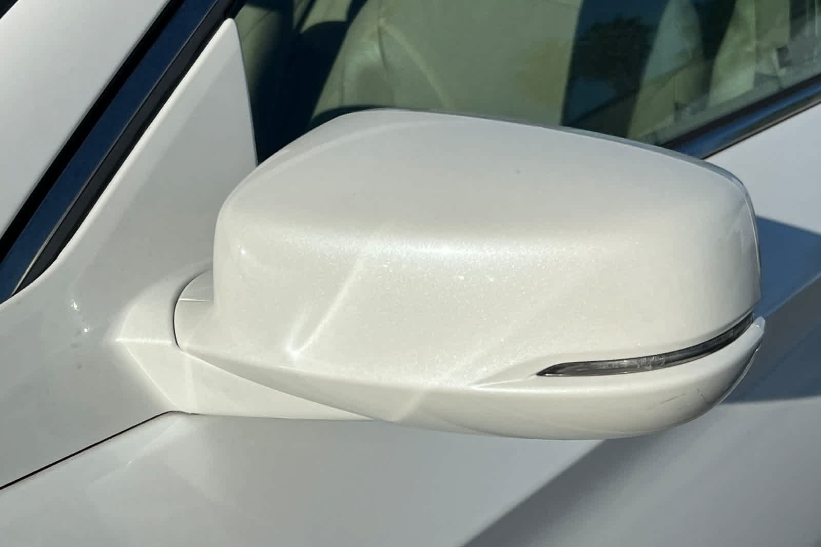 Used 2017 Honda Accord Touring image 12