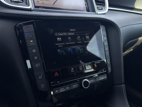 Used 2023 INFINITI QX55 Essential w/ Accent Package image 18